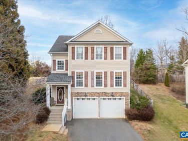1375 AMBER RIDGE RD, Charlottesville, VA 22901