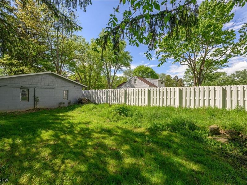 151 Shiawassee Avenue, Fairlawn, OH 44333 Photo 16