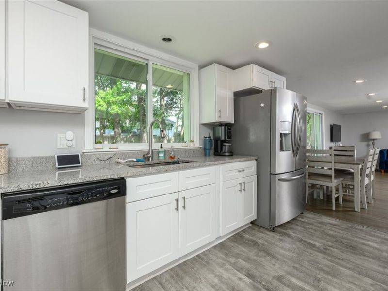 151 Shiawassee Avenue, Fairlawn, OH 44333 Photo 5