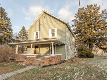 129 Harrison Avenue, Swanton, OH 43558