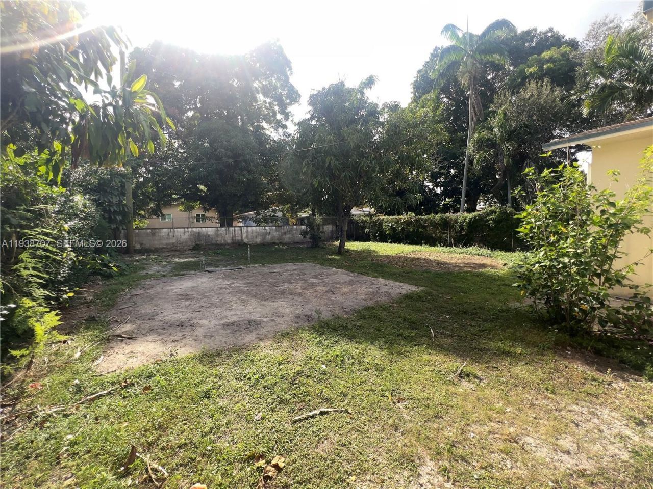 58 NE 117th St, Miami, FL 33161 Photo