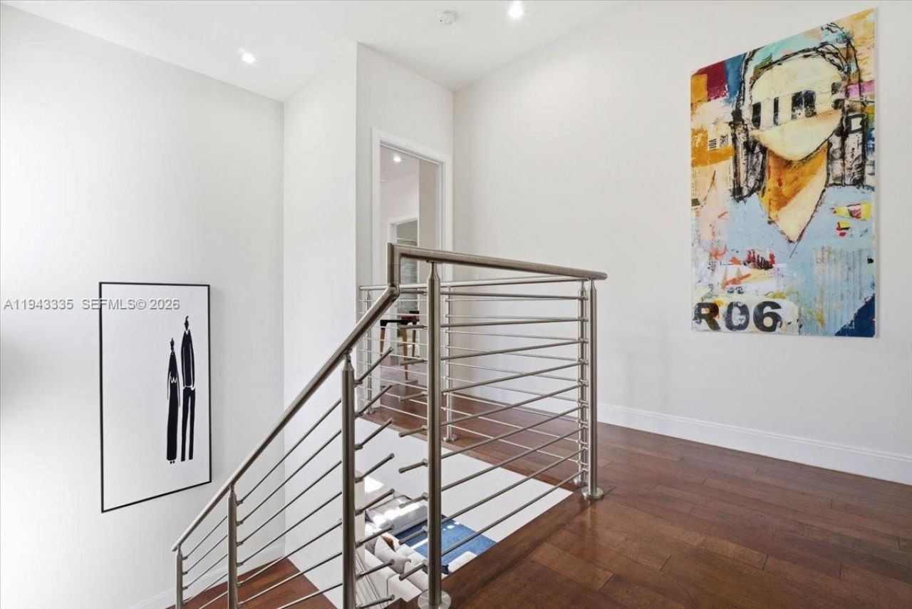 8156 NW 48th Ter, Doral, FL 33166 Photo