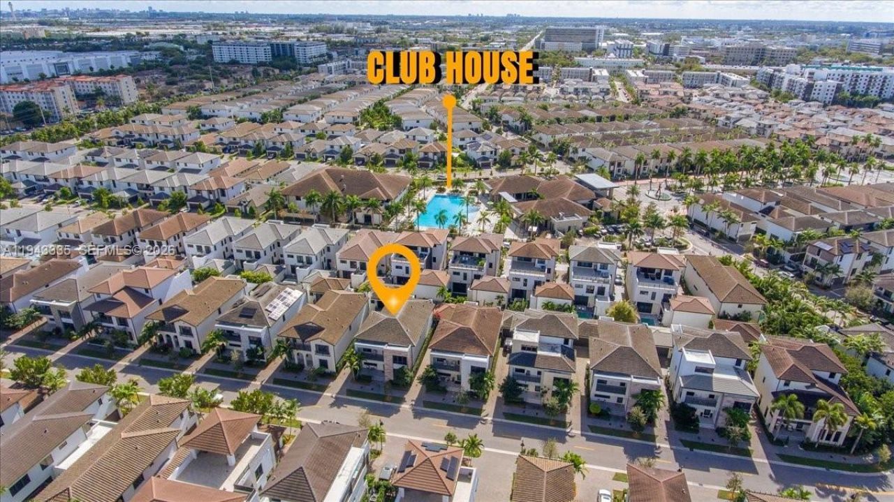 8156 NW 48th Ter, Doral, FL 33166 Photo