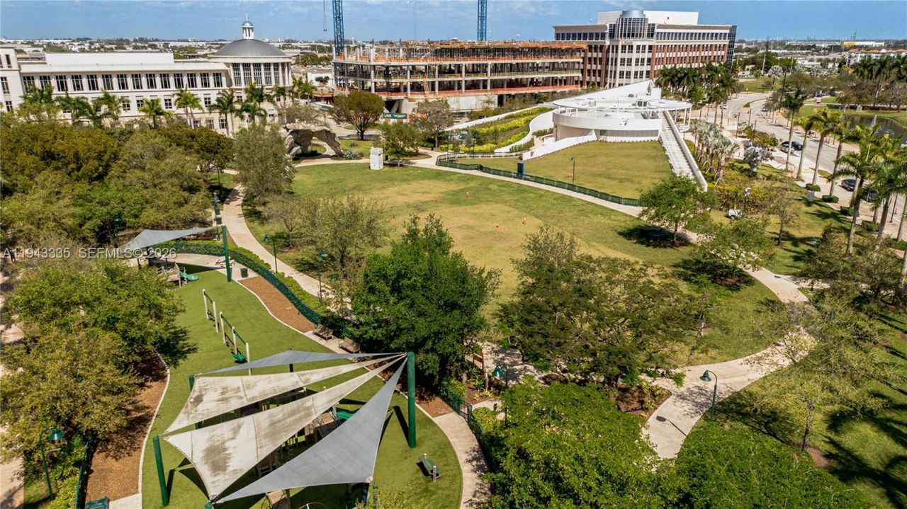 8156 NW 48th Ter, Doral, FL 33166 Photo