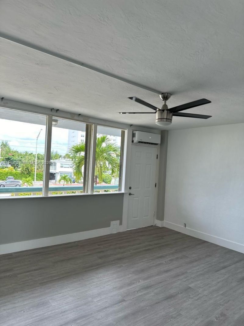 6484 Indian Creek Dr , Unit 220, Miami Beach, FL 33141 Photo