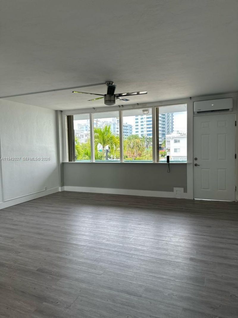 6484 Indian Creek Dr , Unit 220, Miami Beach, FL 33141 Photo