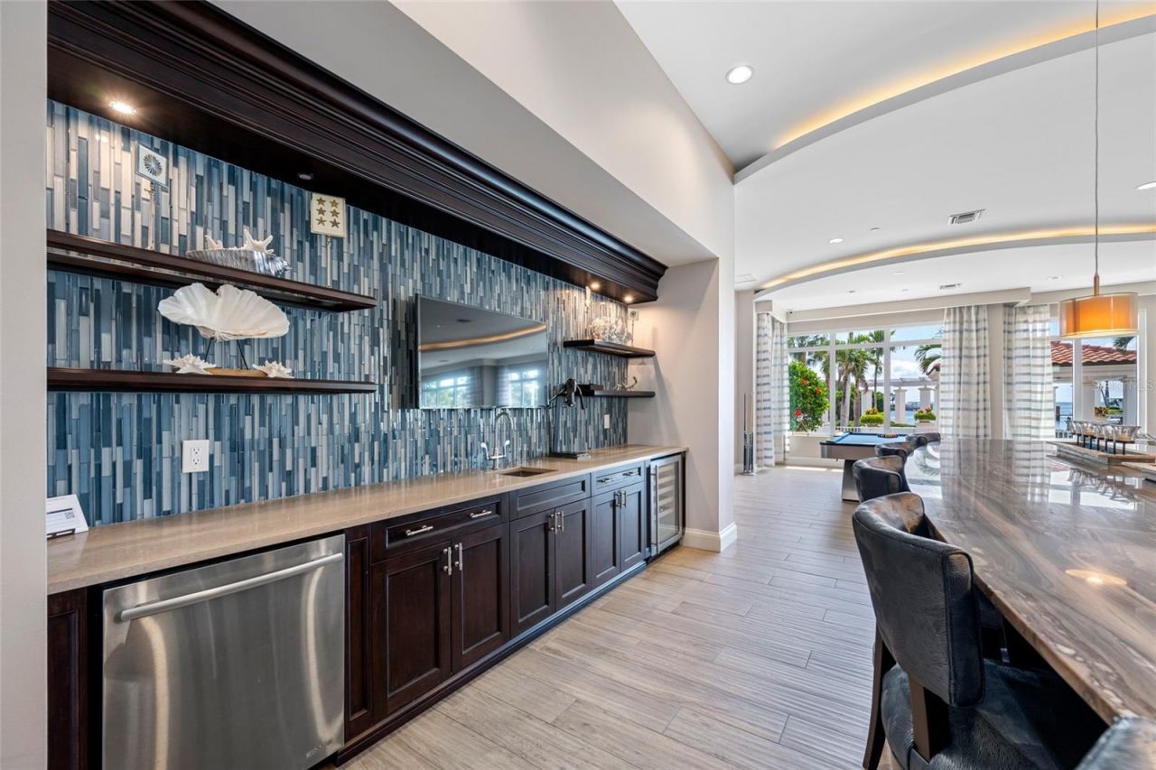 1325 Snell Isle Boulevard Ne, Unit 810, Saint Petersburg, FL 33704 Photo