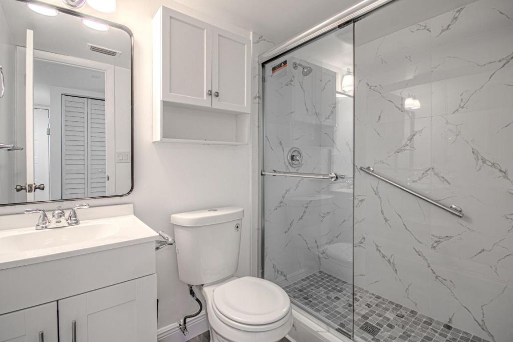 7094 Golf Colony Court, Unit 102, Lake Worth, FL 33467 Photo
