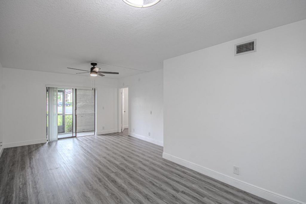 7094 Golf Colony Court, Unit 102, Lake Worth, FL 33467 Photo