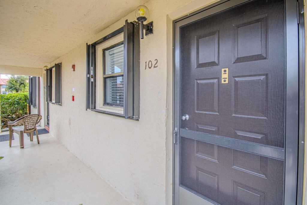 7094 Golf Colony Court, Unit 102, Lake Worth, FL 33467 Photo