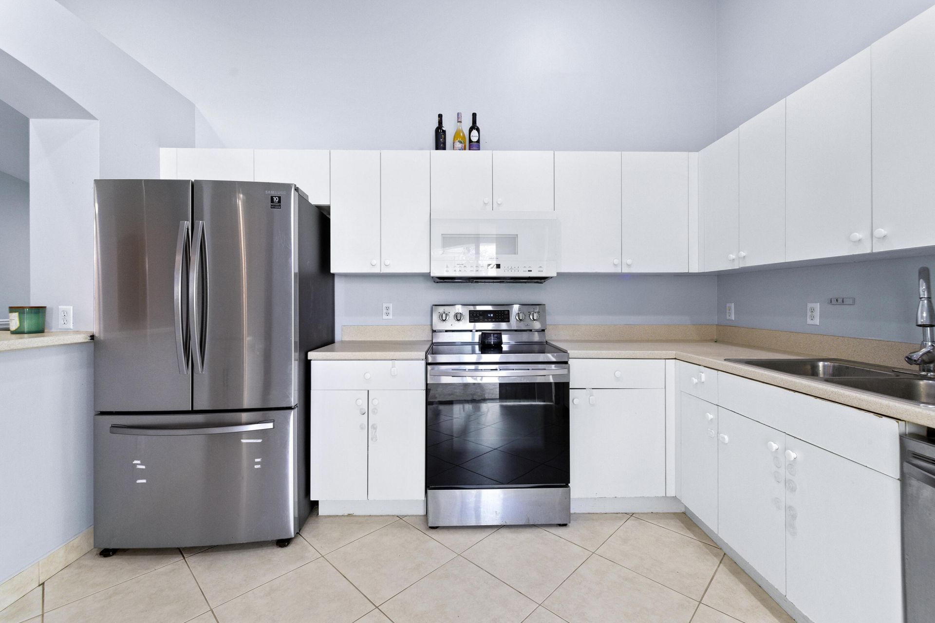 2131 Man Of War, West Palm Beach, FL 33411 Photo