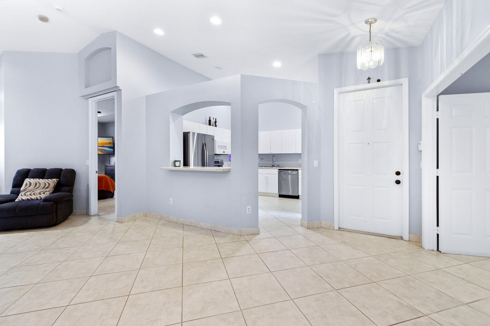 2131 Man Of War, West Palm Beach, FL 33411 Photo