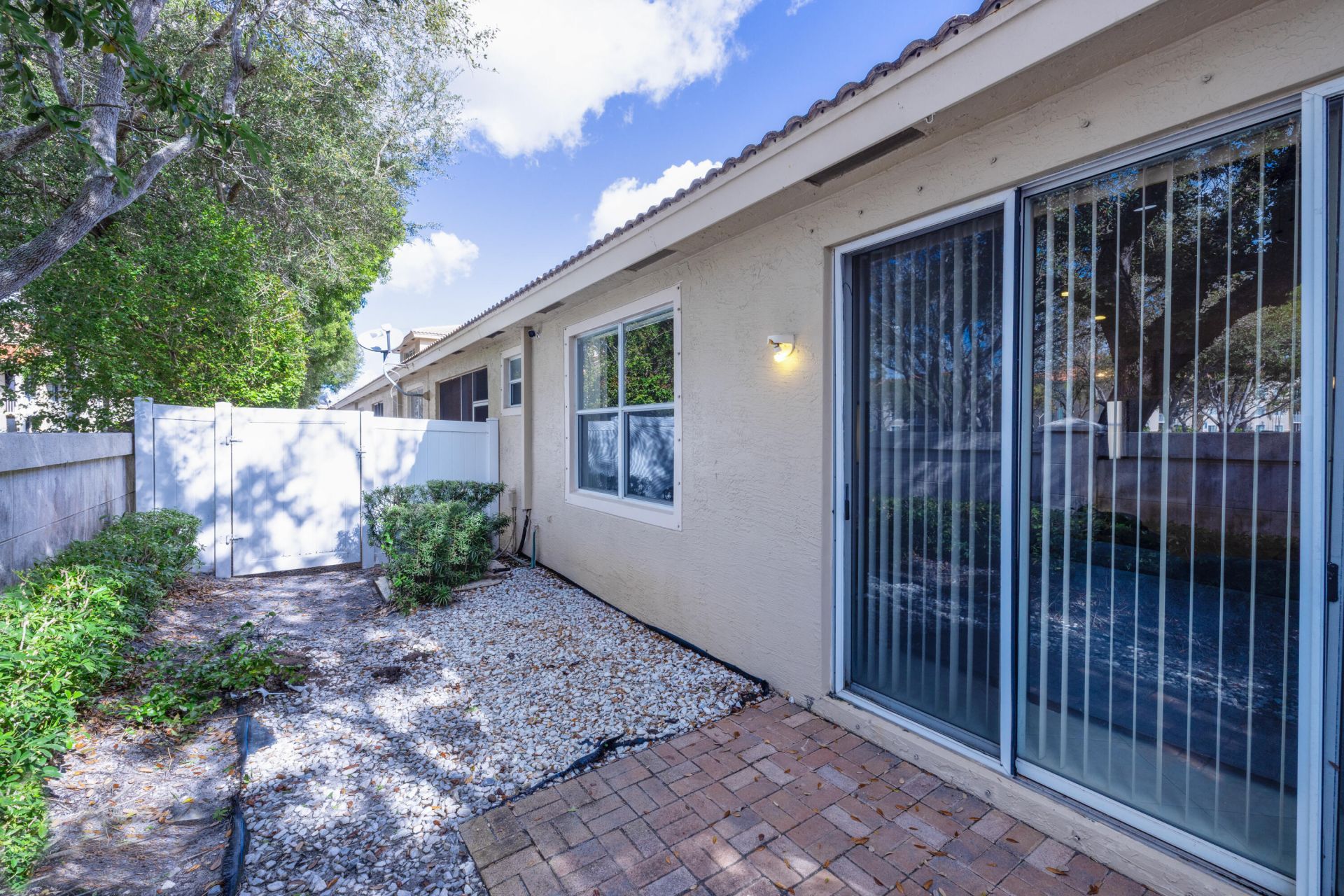 2131 Man Of War, West Palm Beach, FL 33411 Photo