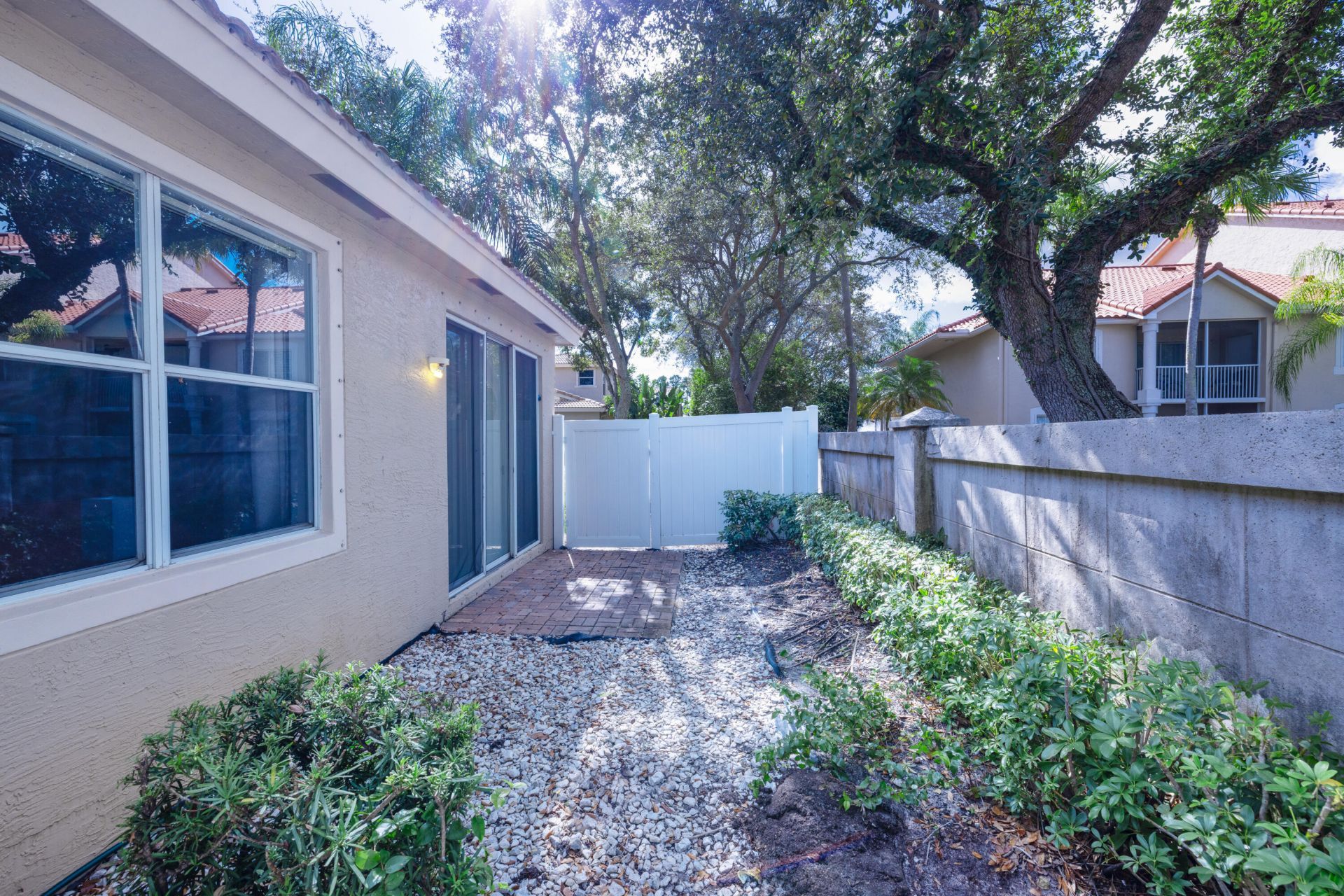 2131 Man Of War, West Palm Beach, FL 33411 Photo