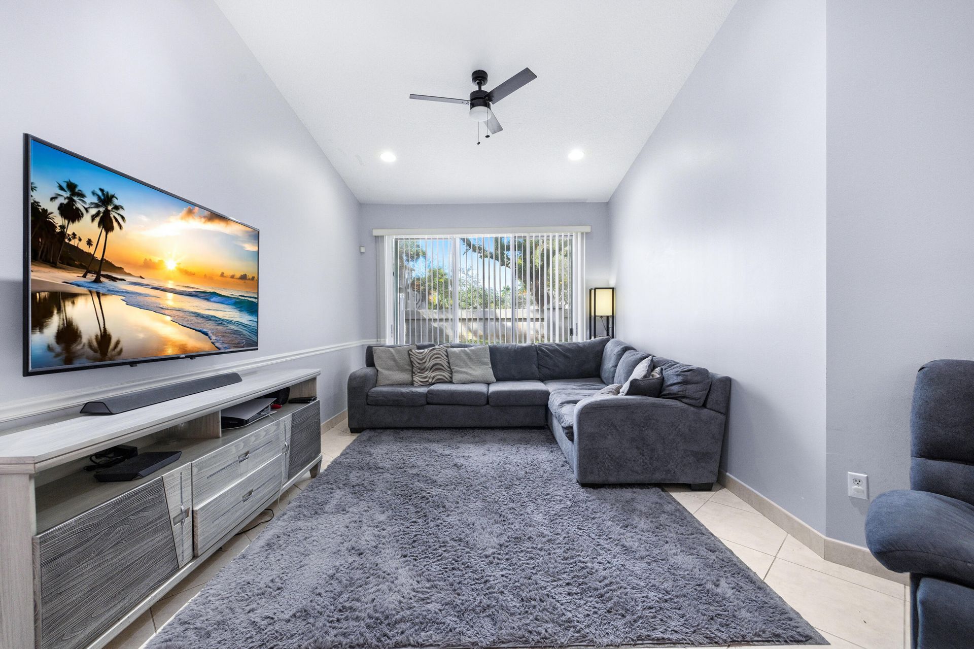 2131 Man Of War, West Palm Beach, FL 33411 Photo