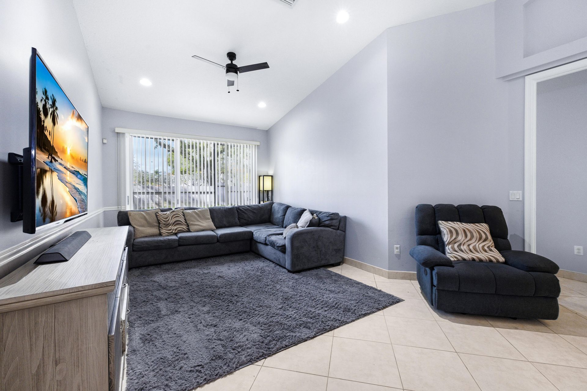 2131 Man Of War, West Palm Beach, FL 33411 Photo