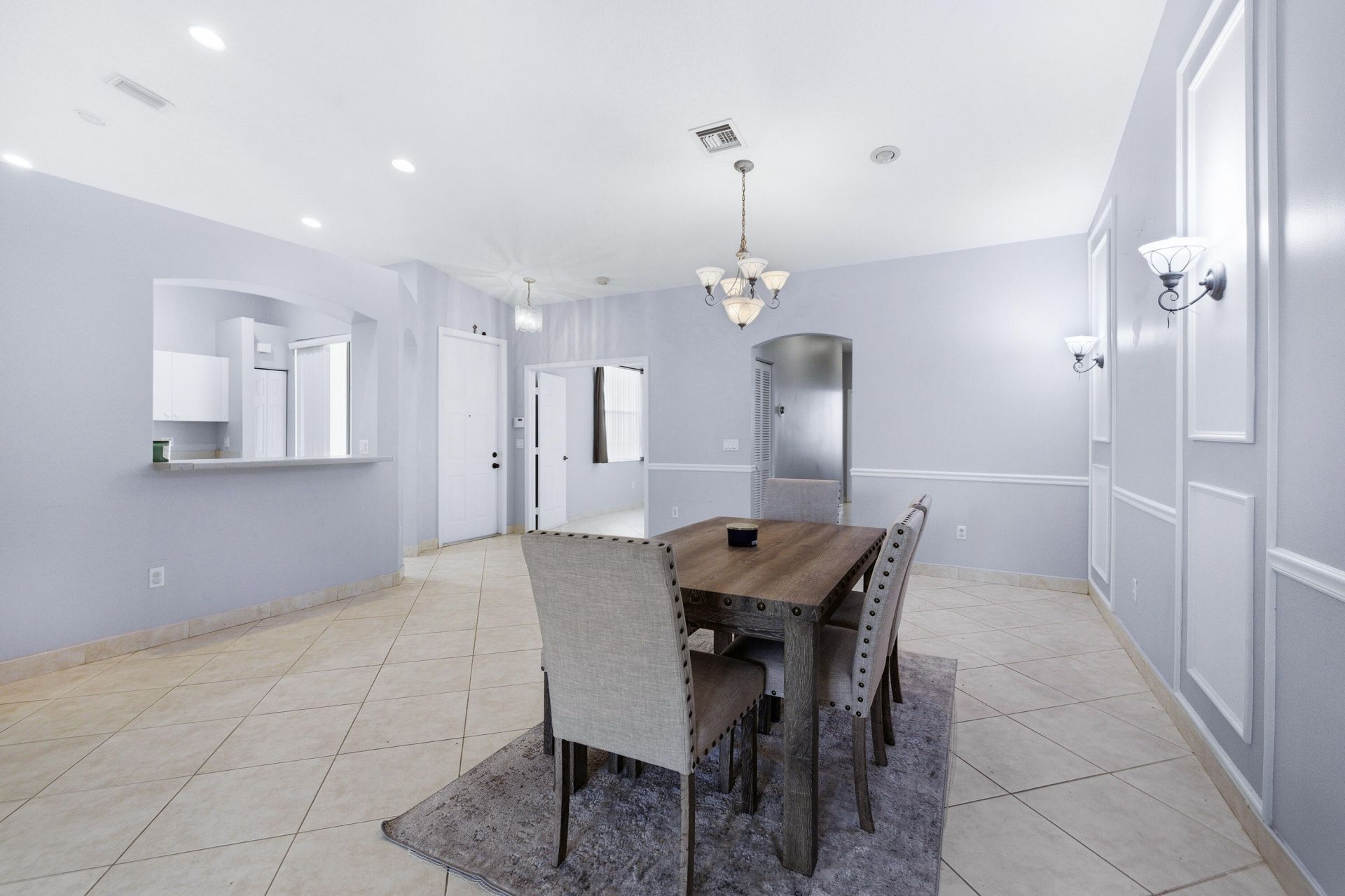 2131 Man Of War, West Palm Beach, FL 33411 Photo