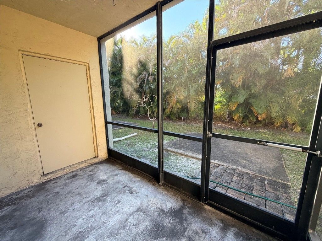 136 S Cypress Road, Unit 317, Pompano Beach, FL 33060 Photo