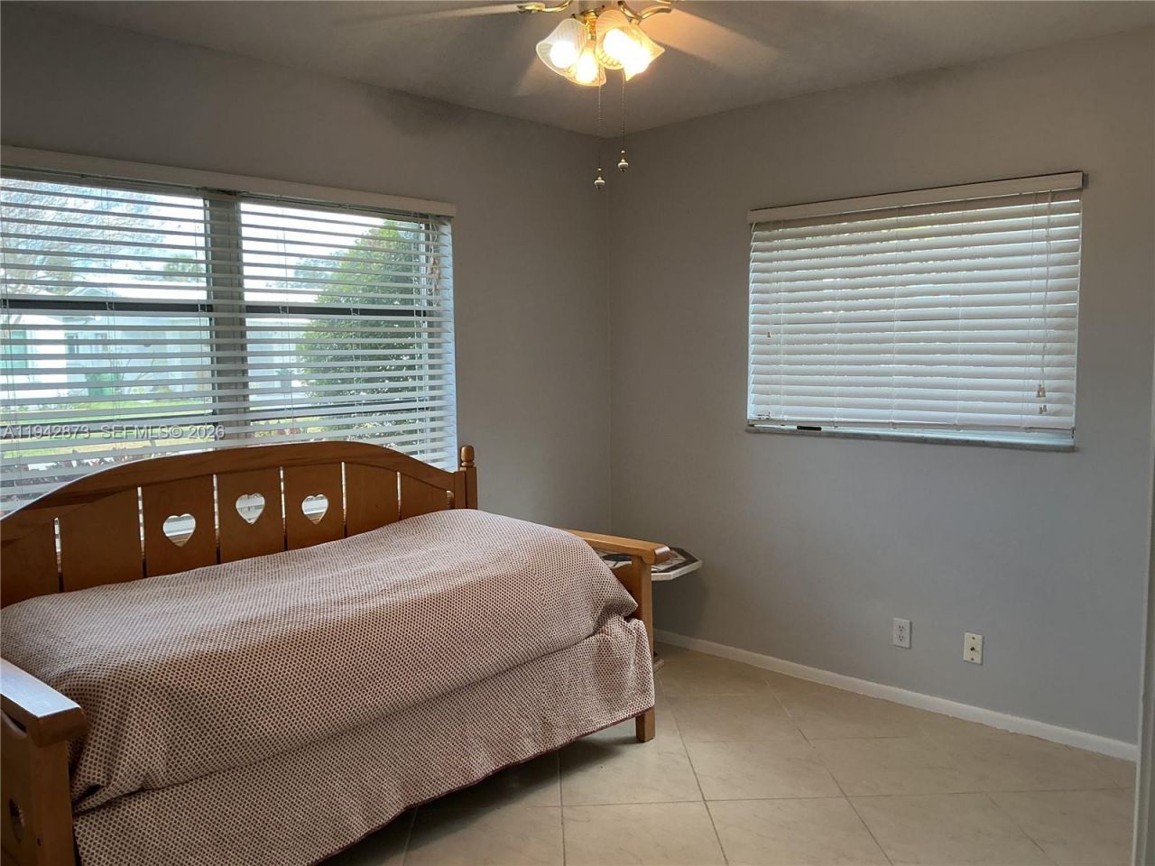 8604 NW 59th Pl, Tamarac, FL 33321 Photo