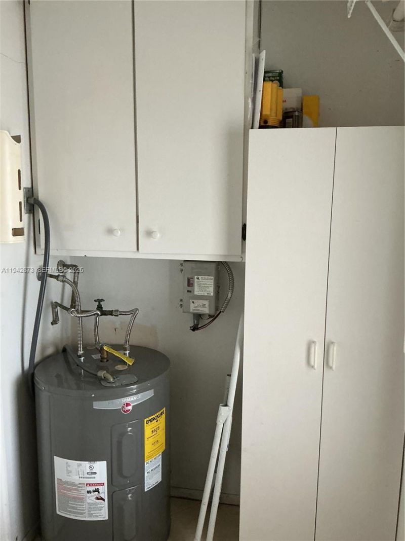 8604 NW 59th Pl, Tamarac, FL 33321 Photo