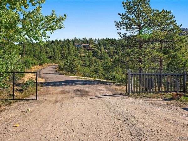 000 Flat Top Trail, Littleton, CO 80127