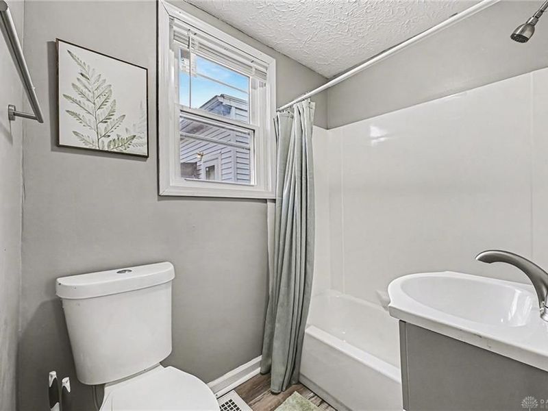 1100 Hughes Street, Middletown, OH 45042 Photo 13