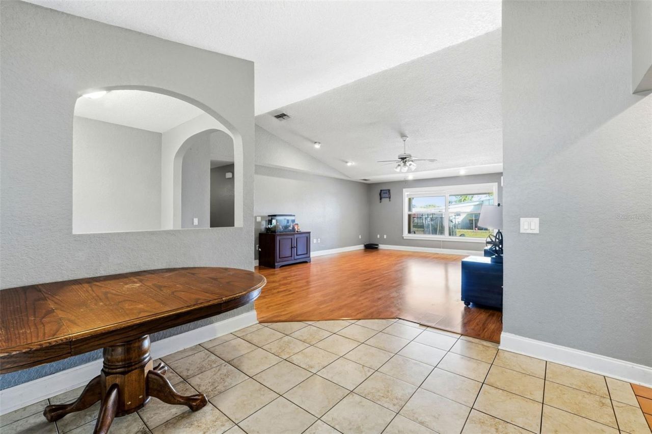 2120 Wildwood Lane, Auburndale, FL 33823 Photo