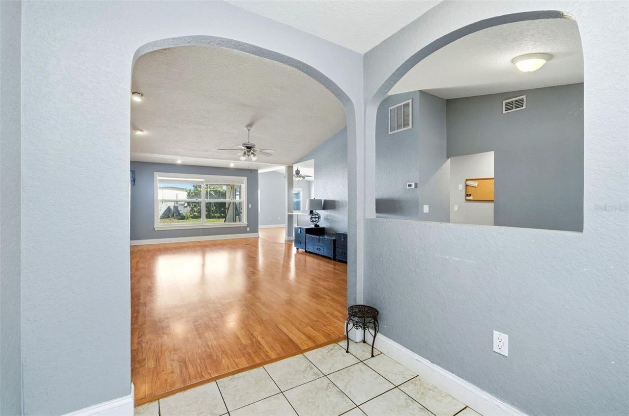 2120 Wildwood Lane, Auburndale, FL 33823 Photo