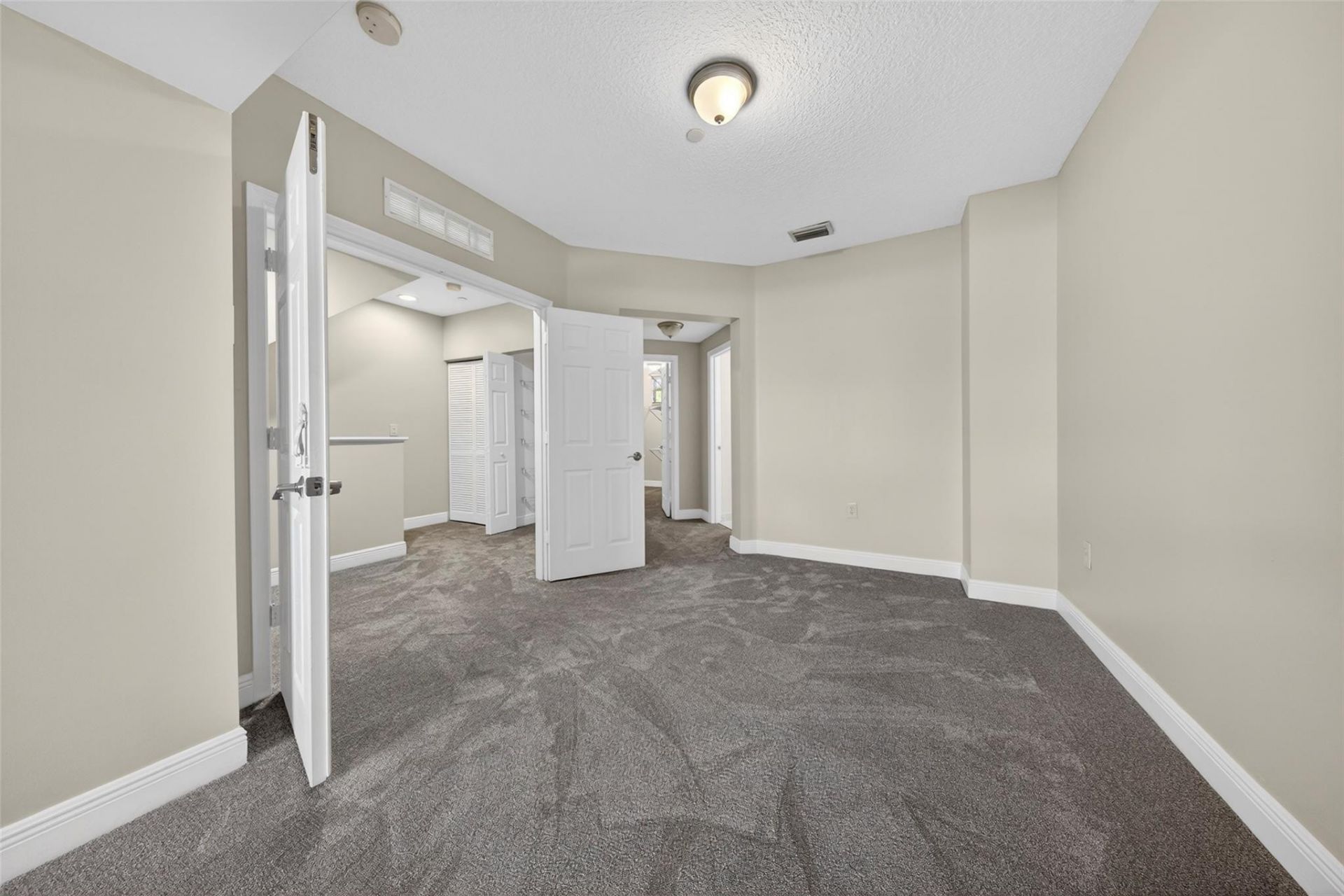 1033 NE 17th Way, Unit 1103, Fort Lauderdale, FL 33304 Photo