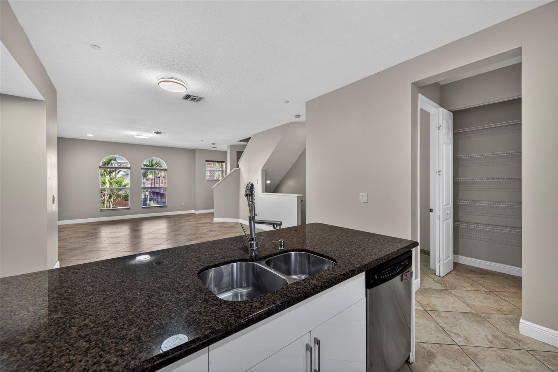 1033 NE 17th Way, Unit 1103, Fort Lauderdale, FL 33304 Photo