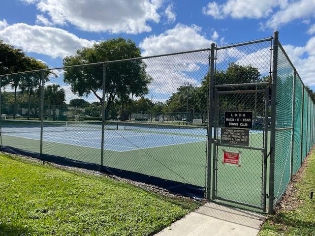 6080 N Sabal Palm Boulevard, Unit 103, Tamarac, FL 33319 Photo