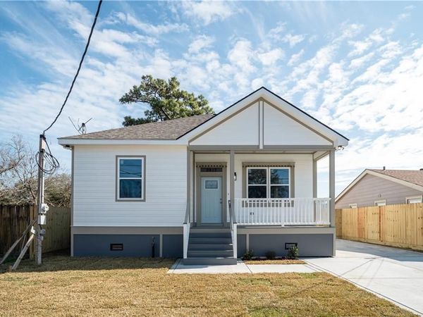 2917 PALMETTO Street, Chalmette, LA 70043