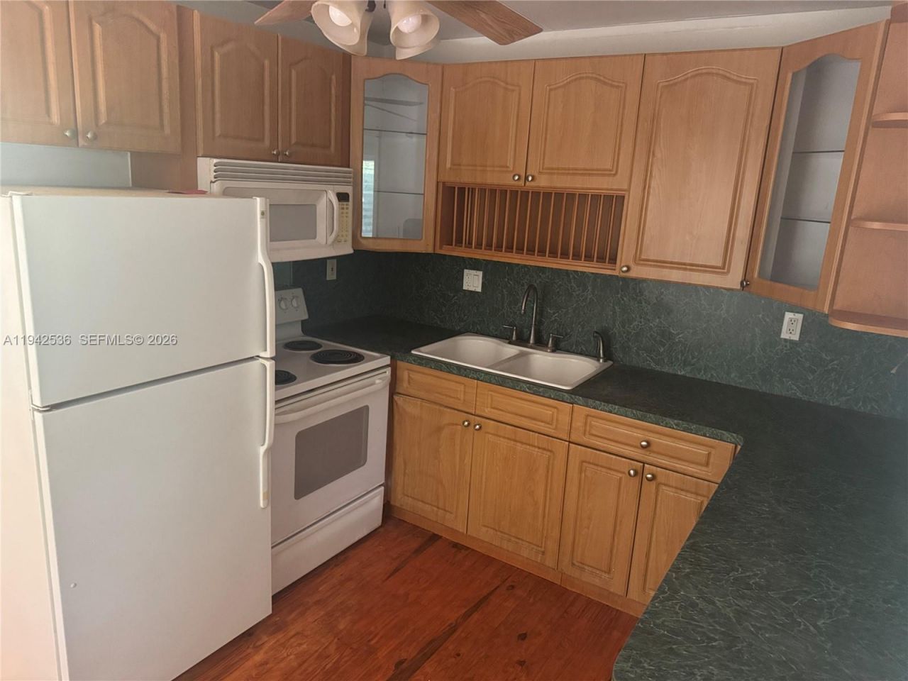 12110 NE 11th Pl, North Miami, FL 33161 Photo