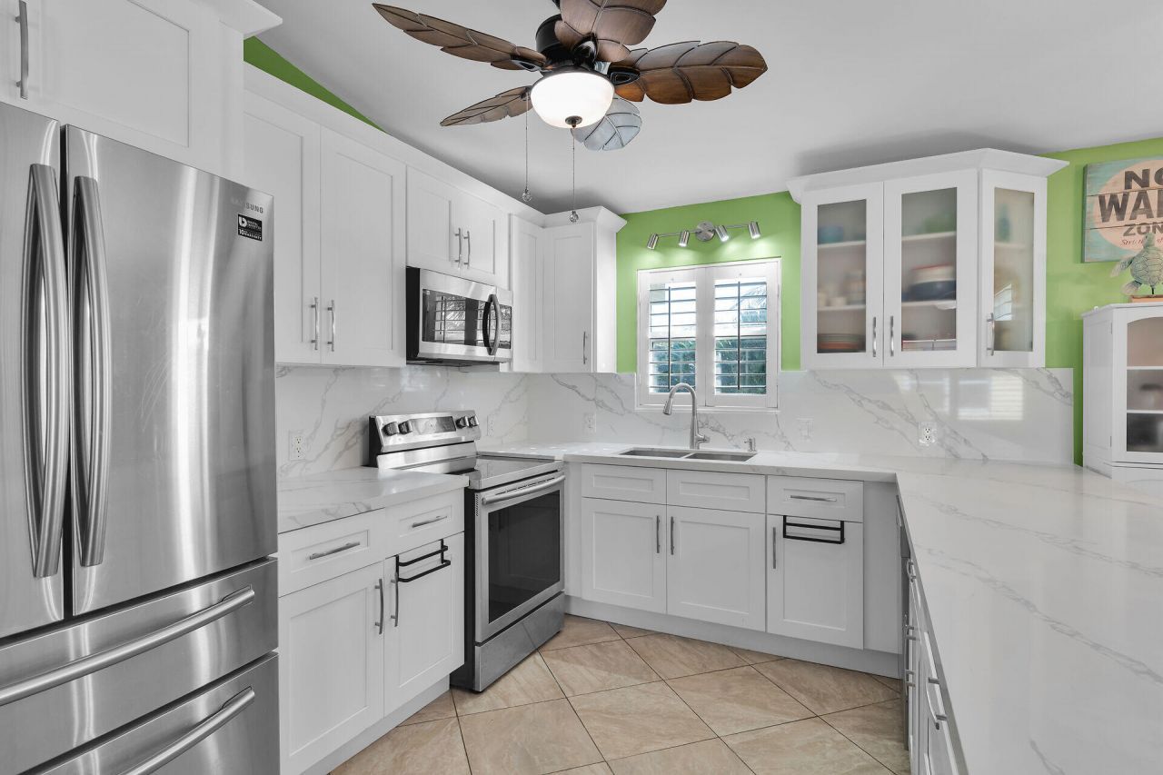 29313 Coconut Palm Drive, Big Pine Key, FL 33043 Photo