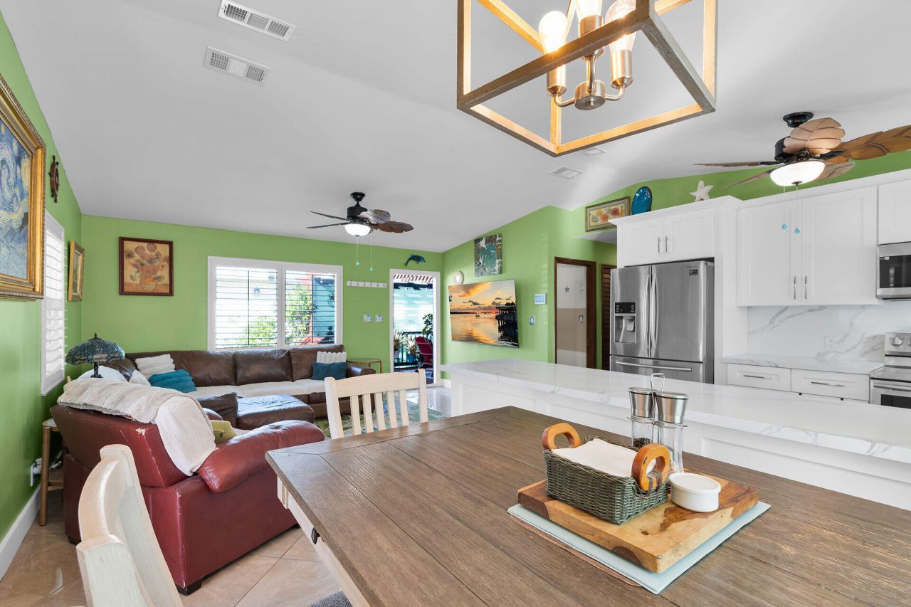 29313 Coconut Palm Drive, Big Pine Key, FL 33043 Photo