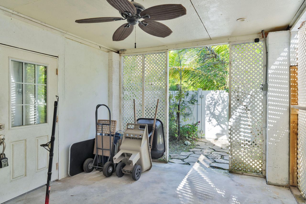 29313 Coconut Palm Drive, Big Pine Key, FL 33043 Photo