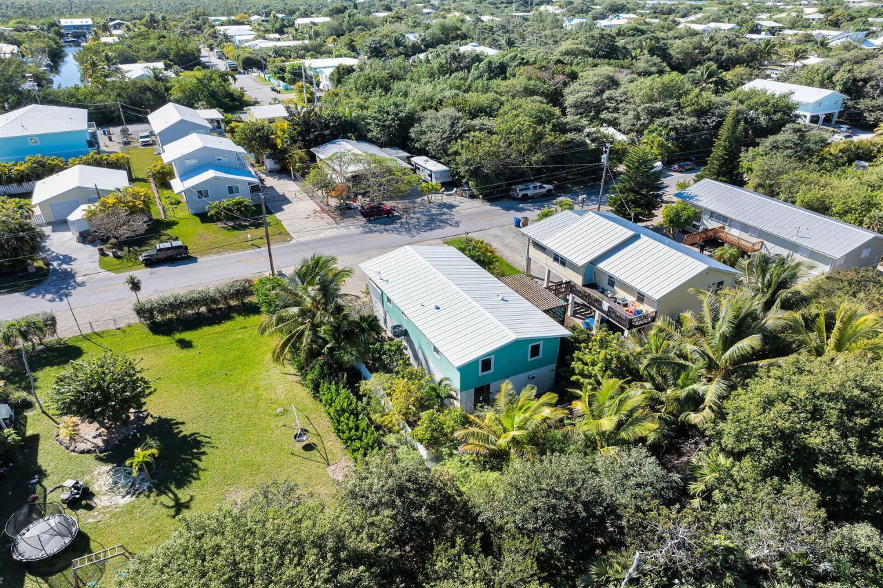 29313 Coconut Palm Drive, Big Pine Key, FL 33043 Photo