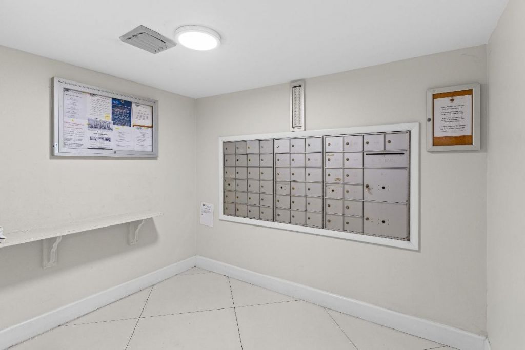 1237 Hillsboro Mile, Unit 101, Hillsboro Beach, FL 33062 Photo