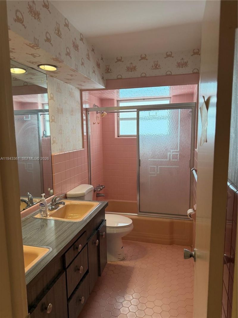 3140 Hollywood Blvd, Hollywood, FL 33021 Photo