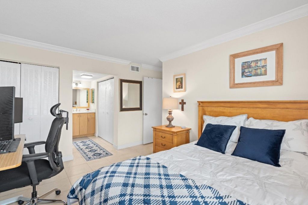 9470 Live Oak Place, Unit 409, Davie, FL 33324 Photo