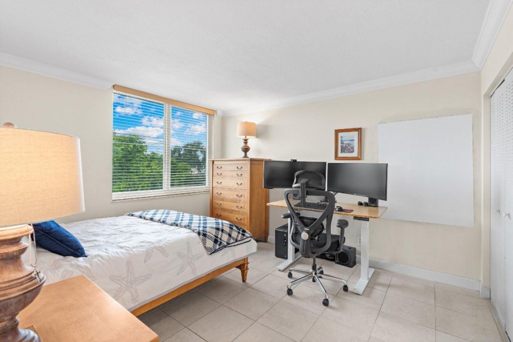 9470 Live Oak Place, Unit 409, Davie, FL 33324 Photo