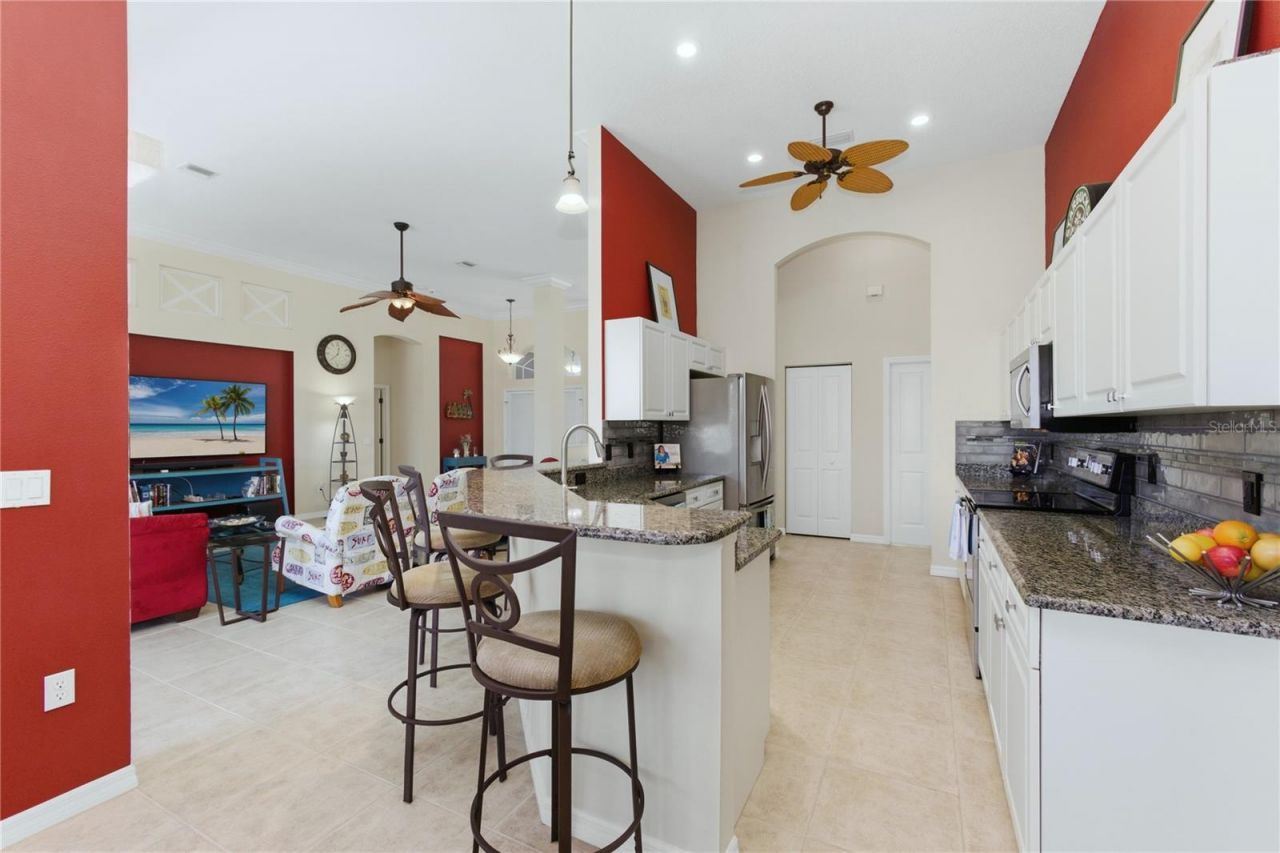 677 Lakescene Drive, Venice, FL 34293 Photo