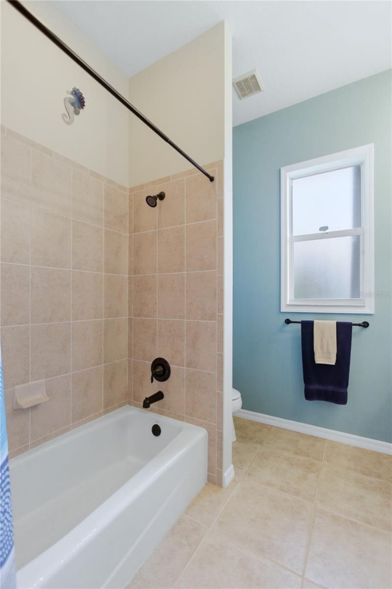 677 Lakescene Drive, Venice, FL 34293 Photo