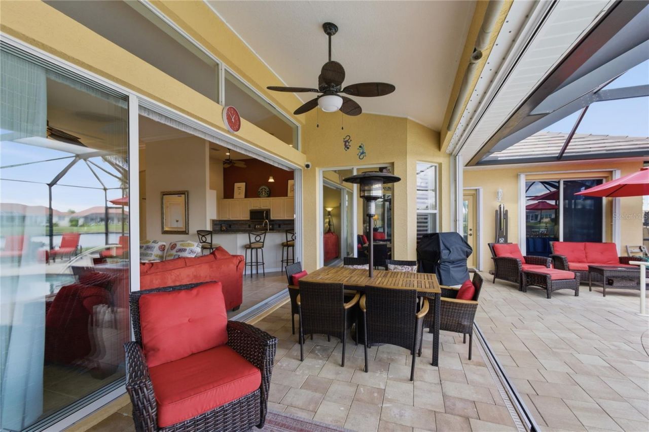 677 Lakescene Drive, Venice, FL 34293 Photo