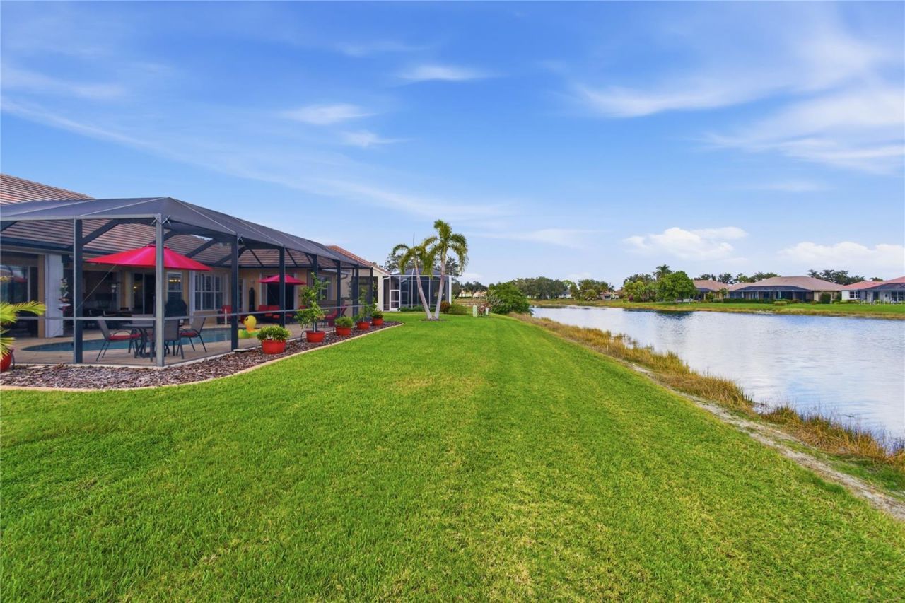 677 Lakescene Drive, Venice, FL 34293 Photo