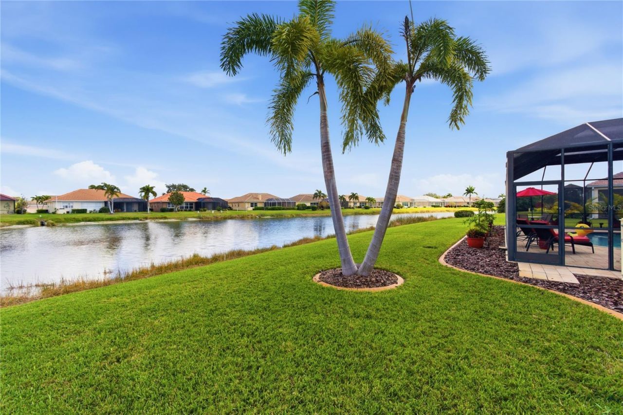 677 Lakescene Drive, Venice, FL 34293 Photo