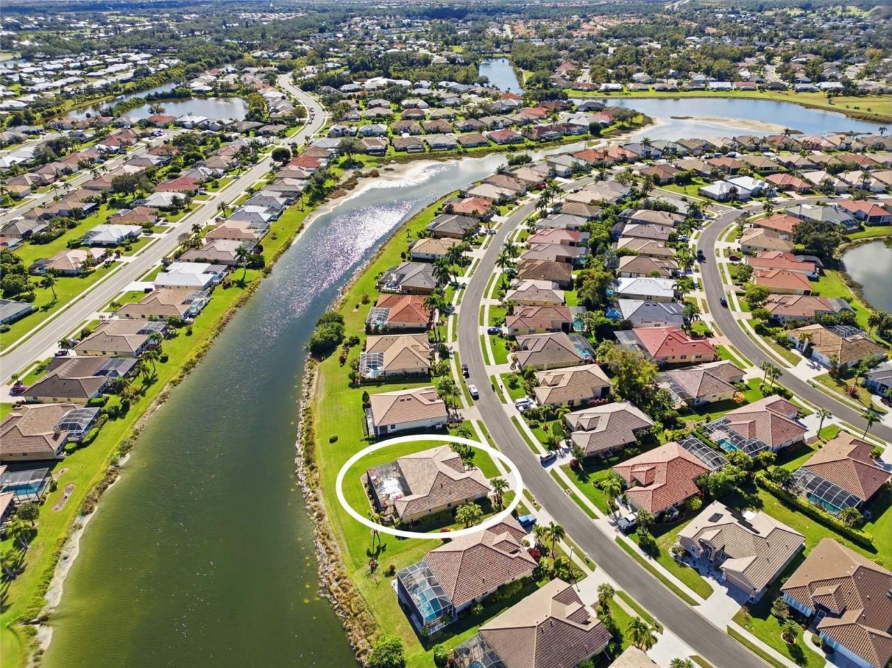 677 Lakescene Drive, Venice, FL 34293 Photo