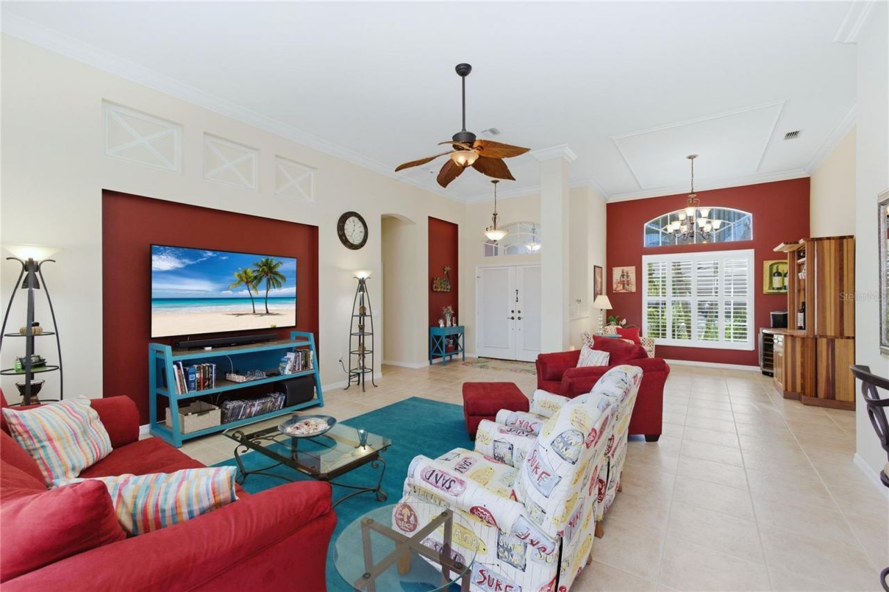 677 Lakescene Drive, Venice, FL 34293 Photo