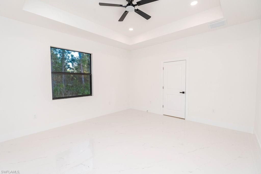 916 Jefferson Ave, Lehigh Acres, FL 33936 Photo