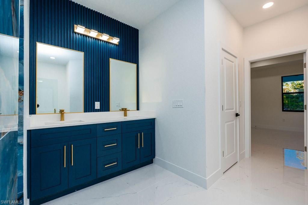 916 Jefferson Ave, Lehigh Acres, FL 33936 Photo